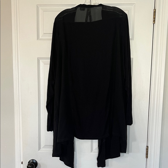Penningtons Elegant Black Women's Cardigan - Picture 3 of 4